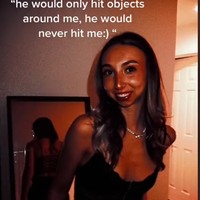 Wanita bernama Izzy Sehon menunjukkan perubahan wajahnya setelah operasi rahang. Ia memutuskan untuk menjalani prosedur tersebut karena sering di-bully bahkan dibilang mirip tupai. Foto: Dok. TikTok