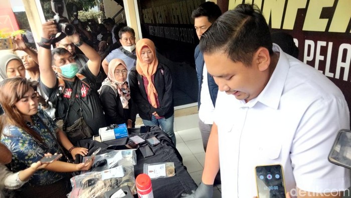 Kasat Reskrim Polres Pelabuhan Tanjung Perak Surabaya AKP Arief Ryzki Wicaksana