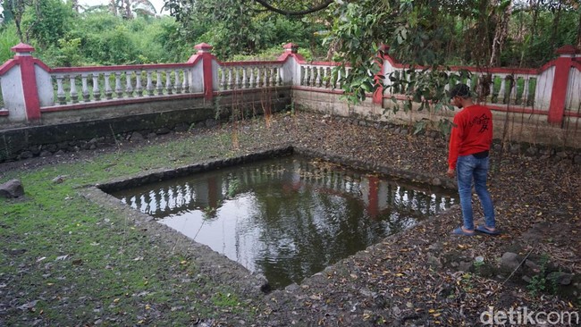 Sisi Lain Kolam Bekucuk Mojokerto: Jadi Tambang Yodium-Semburkan Api Abadi