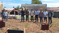 Pakaian bekas merupakan barang yang dilarang impornya. Hal ini berdasarkan Peraturan Menteri Perdagangan Nomor 18 Tahun 2021 sebagaimana telah diubah dengan Permendag Nomor 40 Tahun 2022 tentang Perubahan Atas Permendag Nomor 18 Tahun 2021 tentang Barang Dilarang Ekspor dan Barang Dilarang Impor.