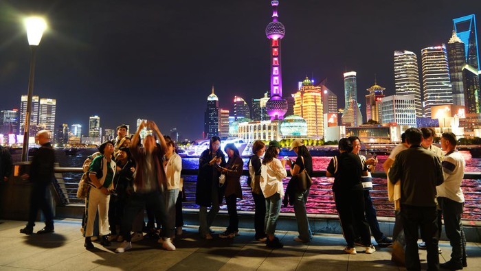 SHANGHAI, CHINA - MAY 10: The Bund is seen at night on May 10, 2023 in Shanghai, China. (Photo by Guo Junfeng/VCG via Getty Images)