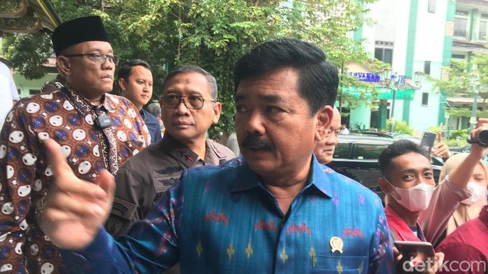 Menteri ATR/BPN Hadi Tjahjanto di Balai Kota Jogja, Kamis (11/5/2023)