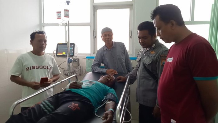 nelayan Trenggalek yang terapung 5 hari akibat perahunya terbalik