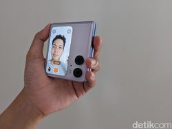 Unboxing Oppo Find N2 Flip yang Layar Eksternalnya Luas Banget