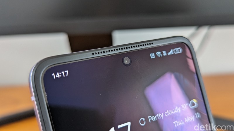 Unboxing Oppo Find N2 Flip