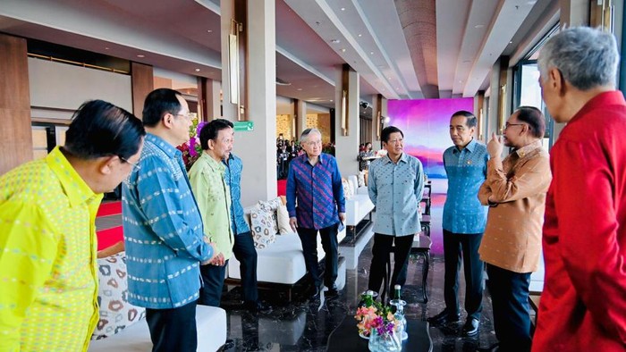 Para Pemimpin Negara Kenakan Tenun Songke Manggarai di KTT ASEAN 2023