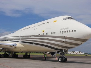 Bye KTT ASEAN Labuan Bajo, Dua Pesawat Sultan Brunei Tinggalkan Bali