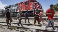 Lonjakan migran ini diperkirakan terjadi dengan berakhirnya kebijakan Pemerintah AS di era COVID-19.