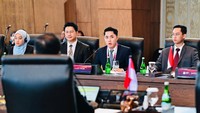 Presiden Jokowi menyampaikan generasi muda ASEAN mencapai 34 persen dari total populasi. Hal tersebut dinilai menjadi potensi besar untuk merawat stabilitas kawasan. Oleh sebab itu, generasi muda ASEAN perlu merumuskan langkah-langkah terbaik untuk memaksimalkan potensi tersebut, tandasnya. Foto: (PPI Dunia)