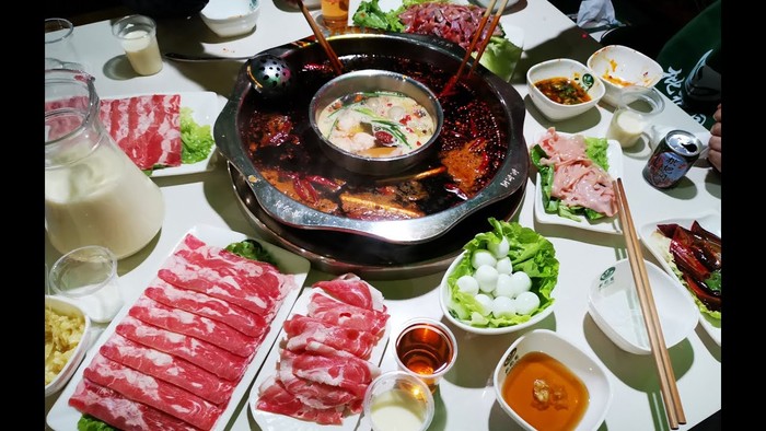 Restoran Hot Pot Terbesar di Dunia Ini Bisa Tampung 5.800 Orang!