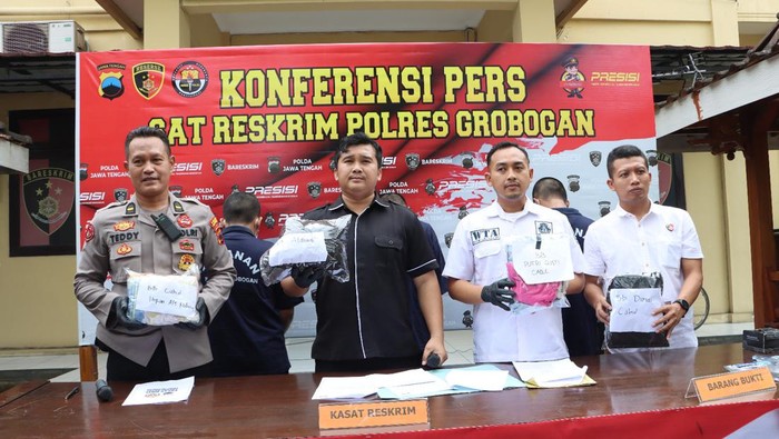 Rilis kasus gadis 14 tahun diperkosa 5 pria di Mapolres Grobogan, Kamis (11/5/2023).