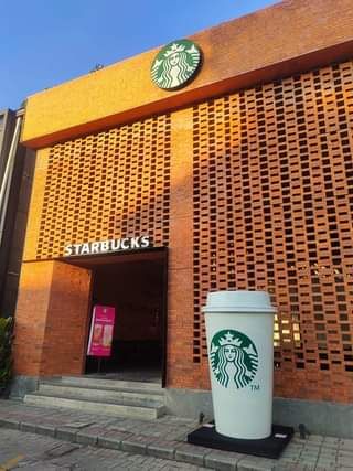 Gerai Starbucks yang keren di Indonesia