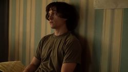 Pengakuan Tom Holland Sudah 4 Tahun Bebas dari Kecanduan Alkohol