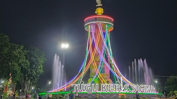 Tugu Keris Siginjai Jambi