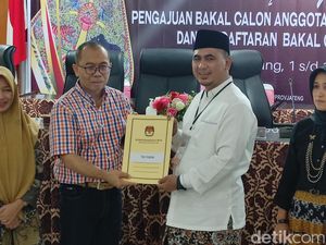 Daftar DPD ke KPU, Gus Yasin Serahkan Surat Mundur dari Wagub Jateng