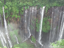 Megahnya Air Terjun Tumpak Sewu Lumajang, Wajib Kamu Kunjungi