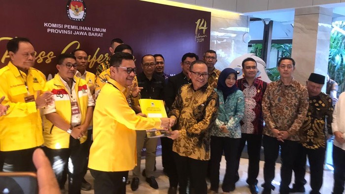 Ace Hasan Syadzily