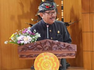 Intip Isi Garasi Cok Ace, Wagub Bali Pemilik 22 Kendaraan yang Lengser Hari Ini