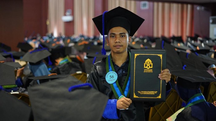 Edysul Isdar, lulusan UIN Alauddin berhasil diterima S2 di Harvard dan Stanford.