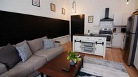 Apartemen juga dilengkapi dengan peralatan stainless steel, mesin cuci, hingga lemari.  
