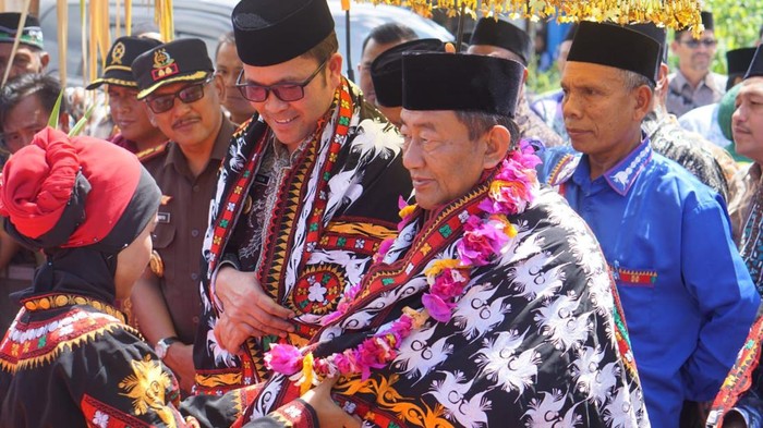 Kemenag Luncurkan Kampung Zakat dan Panen Perdana Kopi Program Wakaf