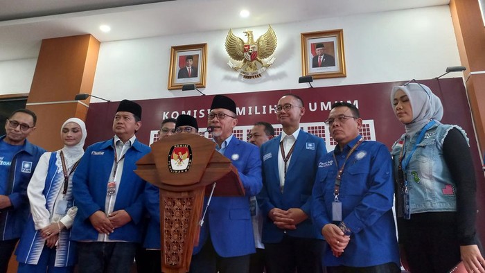 Ketua Umum PAN Zulkifli Hasan atau Zulhas