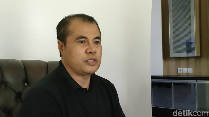 Mantan Bupati Garut Aceng Fikri Nyalon anggota DPD RI lagi