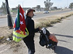 Masya Allah, Pria Ini Jalan Kaki dari Austria ke Mekkah untuk Ibadah Haji