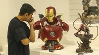 Statue4Heroes Gallery merupakan official distributor atau dealer di Indonesia untuk merk Internasional ternama seperti Prime 1 Studio, Infinity Studios, Tsume Art, Oniri Creations, Queen Studios, XM Studios, Creation at Works, Figurama Collector, ECC, Sideshow, JND Studios, X-Plus, PCS, hingga HEX Collectibles. Foto: Rifkianto Nugroho/ detikcom