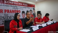 Ketua DPP PDIP menegaskan, kantor sekretariat pusat TKRPP-PDIP ini akan menjadi rumah rakyat untuk kemenangan Ganjar Pranowo di Pemilu 2024.  