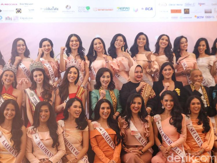 8 Foto Pesona Finalis Puteri Indonesia 2023, dari Dosen Hingga Dokter Gigi