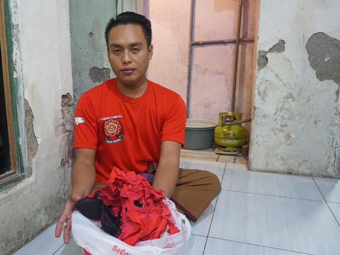 Siram cairan kimia Mojokerto