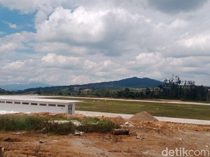 Gubsu soal Stadion Rp 33 M di Siosar yang Tak Bisa Dipakai: Belum Siap