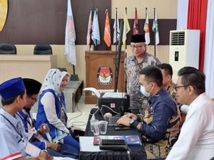 Daftar Bacaleg ke KPU Surabaya, PAN dan PKS Tonjolkan Milenial-Perempuan
