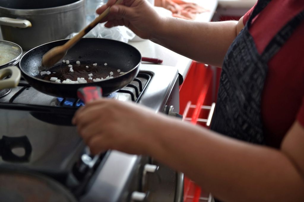 Tak Diberi Makan, ART Curhat Terpaksa Lahap Makanan Sisa Majikan