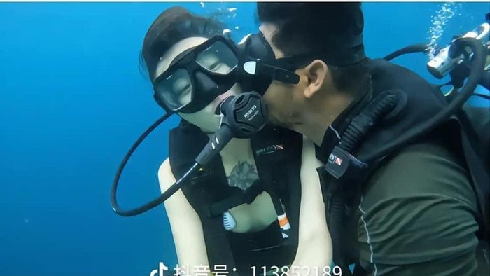 Turis China dilecehkan saat menyelam