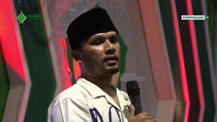 Ustaz Hanan Attaki baiat NU