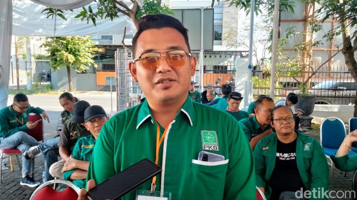 Bacaleg PKB Solo Ifan Anggar Prastya. Ifan merupakan sosok preman pensiun yang bakal menjajal Pileg 2024 di Solo.