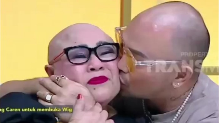 Nunung dan Caren Delano