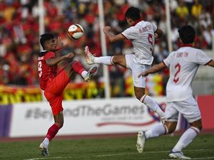Mereka yang Pernah Tersenyum Manis Saat Kalahkan Vietnam