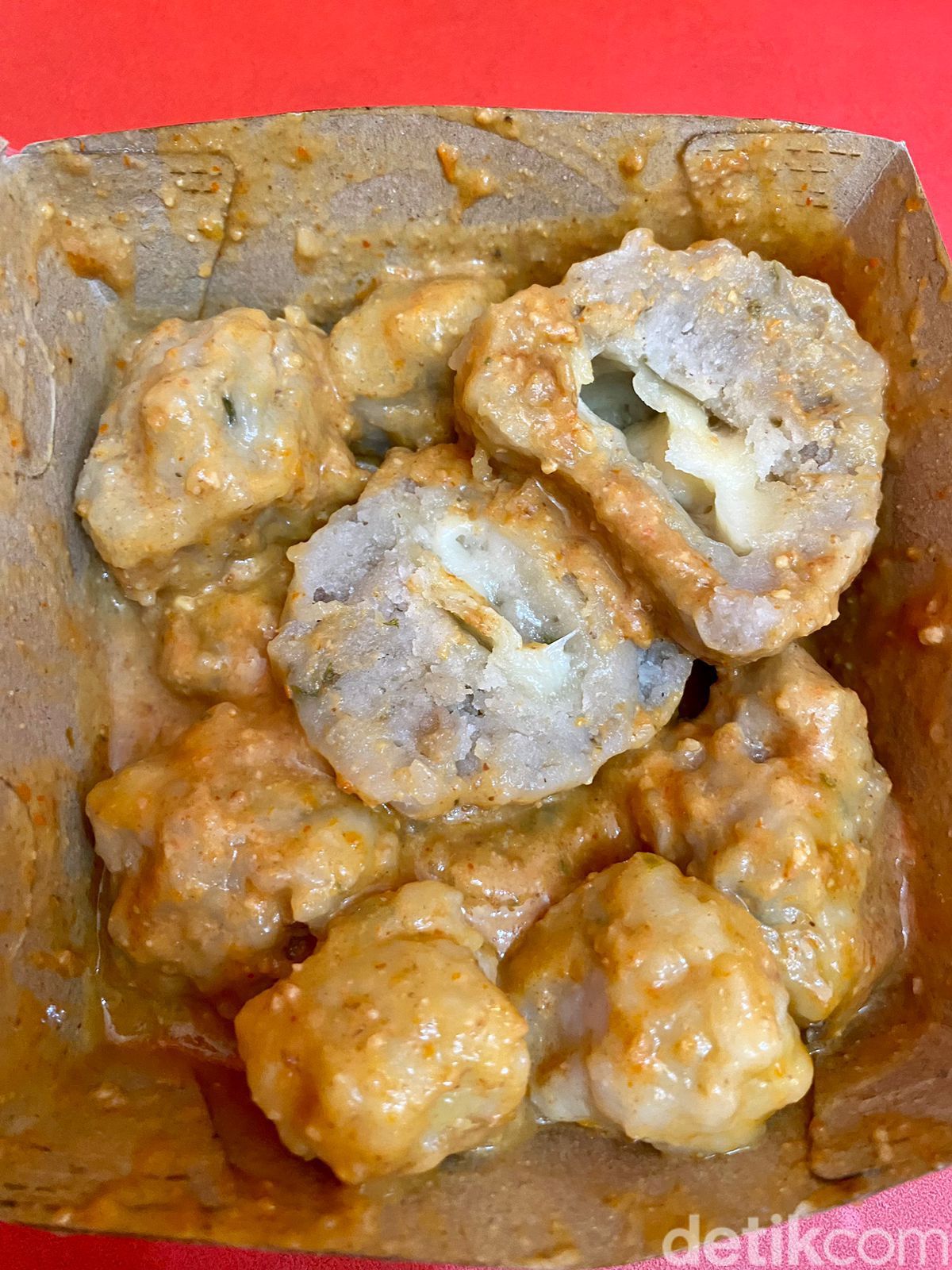 Jajan Cilok Premium Jumbo Isi Keju Mozzarella hingga Jamur di Sini Yuk!