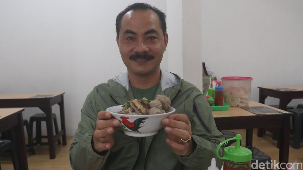 Lagi viral di Bandung, Bakso Tulang Iga Katamso