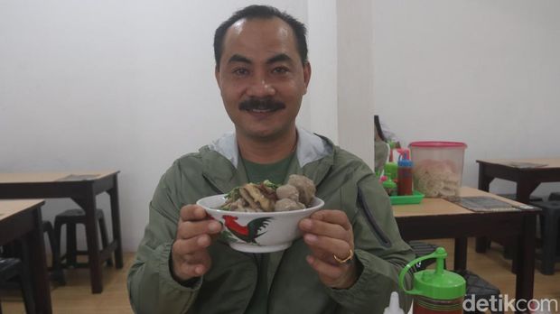 Lagi viral di Bandung, Bakso Tulang Iga Katamso