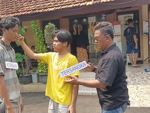 Terungkap di Rekonstruksi, Pelaku Aniaya Pria di Jakbar gegara Cemburu Buta