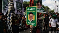 Cak Imin mengatakan ada pula tokoh-tokoh lain dari aktivis Nahdlatul Ulama (NU), purnawirawan, Pengurus GP Ansor, mantan rektor, dan artis.