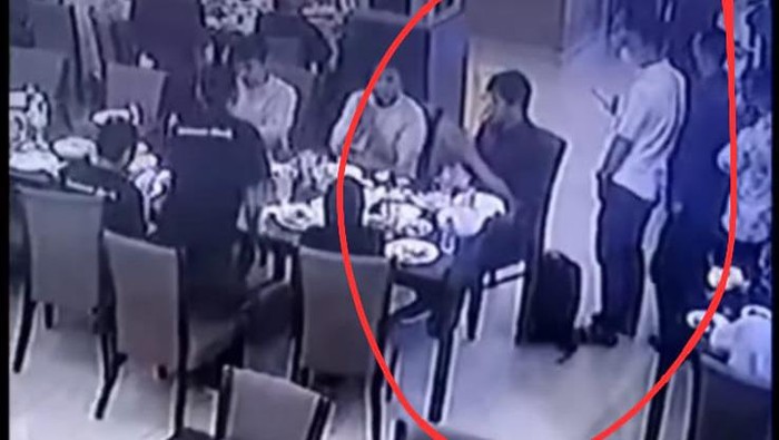 Aksi komplotan pencuri necis bermodus geser tas korban di Jakarta.