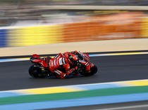 MotoGP Prancis 2024: Bagnaia Terus di Depan, Martin Terus Menekan