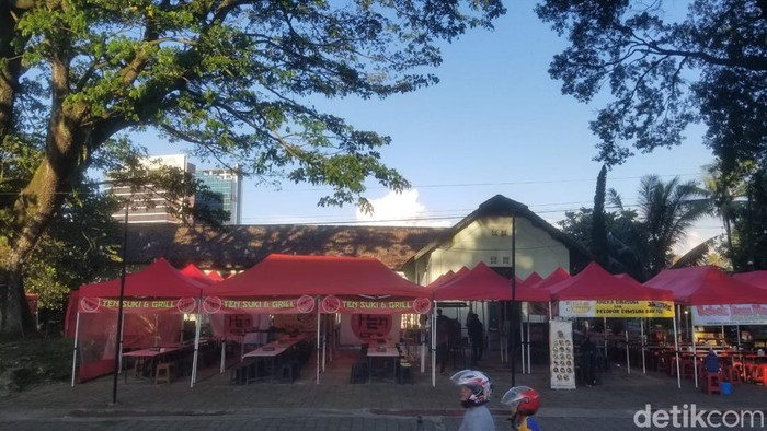 Cikuray Street Food Bandung.