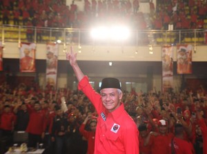 Survei Ganjar di Charta: Turun Usai Pildun U-20, Naik Setelah Deklarasi