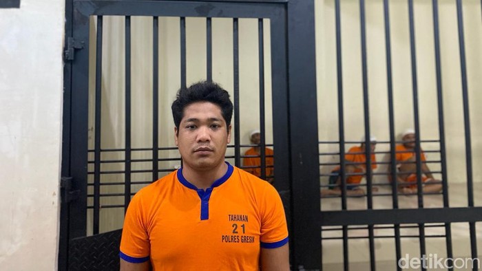 HE, ayah di Gresik cabuli anak tirinya saat ditahan